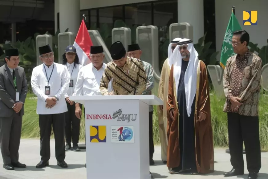 Presiden Joko Widodo Resmikan Gedung Kampus Universitas Nahdatul Ulama Berlantai 9 di Yogyakarta 