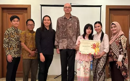 Quincy J Balfour, Siswa Lotus Art Courses harumkan nama Indonesia di Lomba Internasional Rep. Ceko