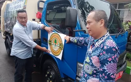 Atasi Kebocoran Sampah, DLH Kota Malang Berlakukan Sistem Buka Tutup di TPA Supit Urang