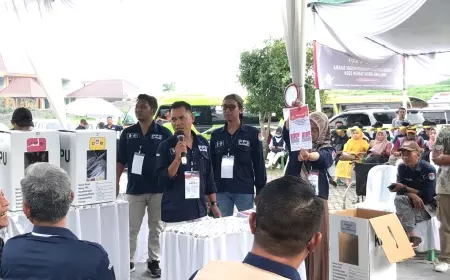 KPU Kabupaten Mojokerto Terima PKPU Nomor 2 2024 Tentang Pelaksanaan Pilkada Serentak 2024