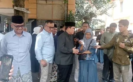 Ke Jombang, Menteri BUMN Yakinkan Keberlanjutan Pendidikan Pesantren