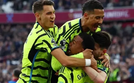Menang Besar, Arsenal Pepet Liverpool dan Manchester City