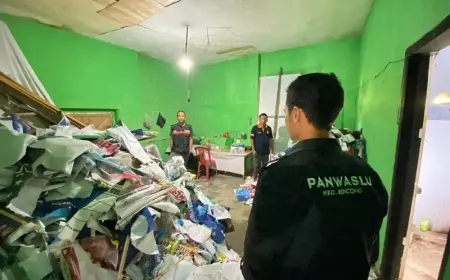 Bawaslu Kecamatan Kencong Bakal Antisipasi Politik Uang Pasca Tindak Ribuan APK