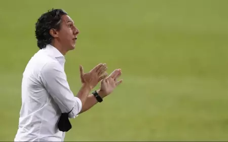 Pelatih Timnas Kanada Hadapi Tantangan Berat Jadi Tuan Rumah Piala Dunia 2026