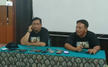 Nobar Dirty Vote di UWKMS, Sutradara Anggap Keberhasilan Film Bukan Dilihat Dari Hasil Pemilu 2024