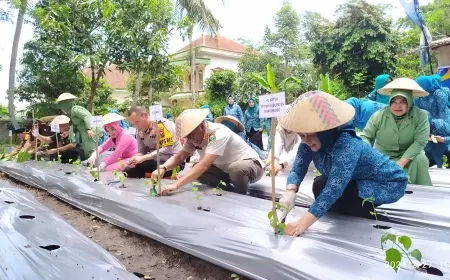 Canangkan GAS TANCAP untuk Stabilisasi Harga Cabai di Bondowoso