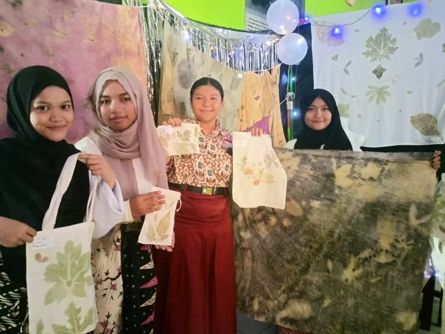 SMAN 9 Surabaya Adakan Gelar Karya P5 Kurikulum Merdeka, Kreasikan Batik Ecoprint