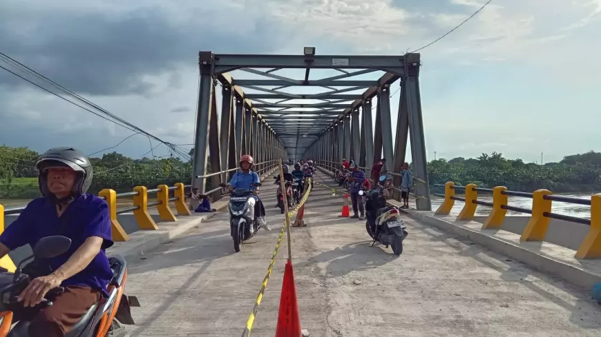Jembatan Glendeng Dibuka, Warga Bojonegoro Sambut Riang Gembira