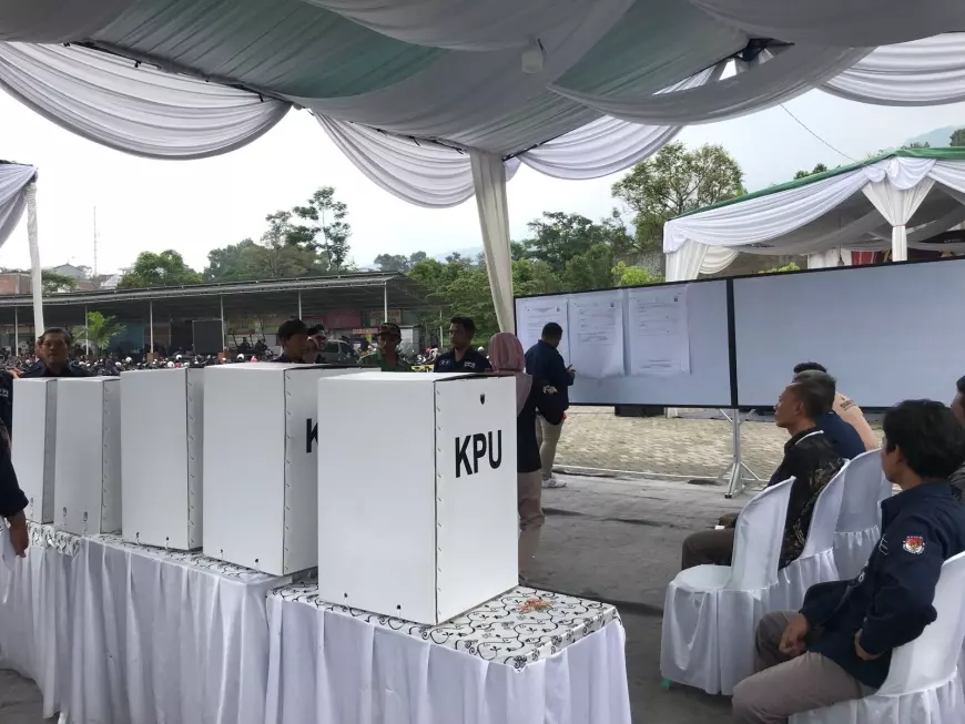 Tembus 56 Persen, KPU Kabupaten Mojokerto Yakin Pemilih Pemula Banyak Datang ke TPS