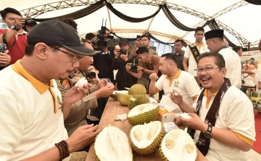 Begini Cara Pemkab Pasuruan Kenalkan Legitnya Durian Lokal 