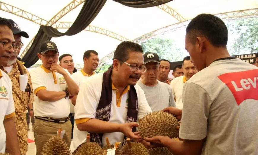 Omzet Penjualan Petani Dalam Festival Durian Capai Rp 9 Juta Sehari