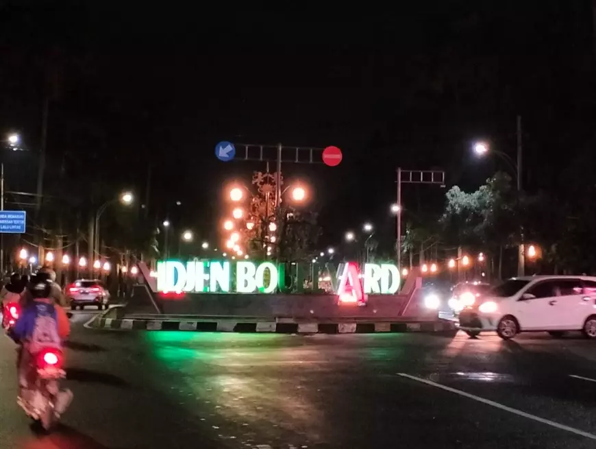 DLH Kota Malang Terkesan Abaikan Idjen Boulevard