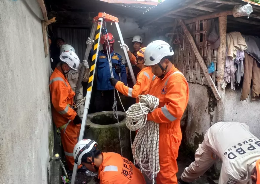 Perempuan Lansia Ditemukan Tak Bernyawa Dalam Sumur Tua di Jombang