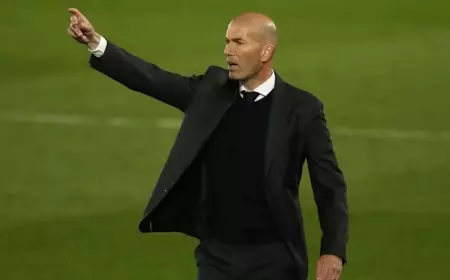 Zinedine Zidane Tak Tertarik Latih Manchester United'