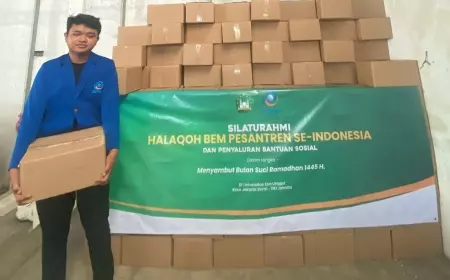 Sambut Ramadan, Presidium Nasional BEM Pesantren Se Indonesia Asal Jombang Ajak Bakti Sosial