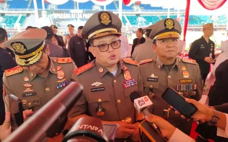Kunjungi Jember, Pj. Gubernur Jatim Tekankan Satpol PP Bertugas Sesuai SOP serta Humanis