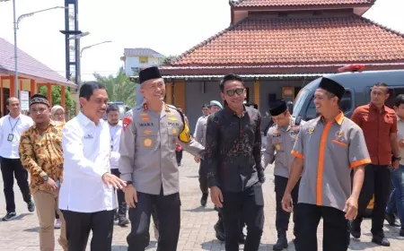 Kapolda Jatim Kunjungi Yayasan Lingkar Perdamaian di Lamongan