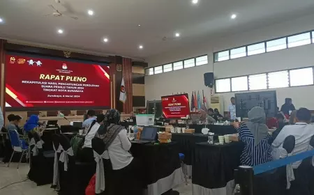 Rekapitulasi Suara KPU Surabaya Lambat, Rekapitulasi Tingkat Provinsi Berpotensi Molor
