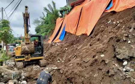 Enam Keluarga Terdampak Longsor di Tanjungrejo Disarankan Pindah Sementara
