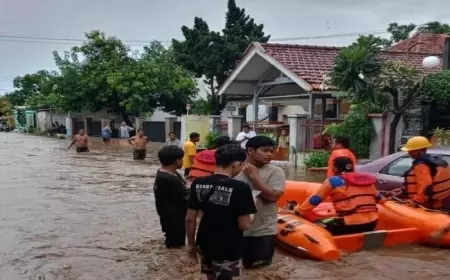 Banjir Kembali Rendam Rumah Warga di Dringu Probolinggo, Warga Panik