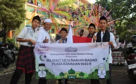 Suka Cita Sambut Bulan Suci, SDIT Insan Permata Gelar Pawai Ramadan