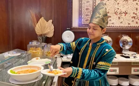 Premier Place Hotel Surabaya Airport Hadirkan Nuansa Khas Kuliner Kampung Melayu Ramadan 2024