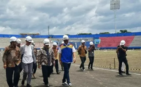 Datangi Stadion Kanjuruhan, Wakil Ketua Komisi X DPR RI Harapkan Renovasi Stadion Selesai Akhir 2024