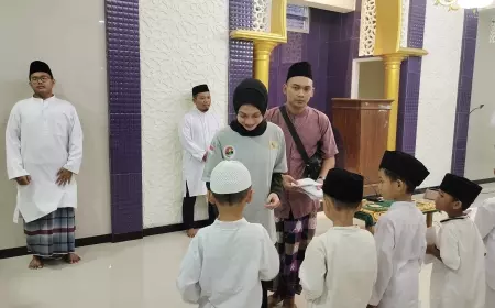 Relawan Suket Teki Nusantara Genjot Kegiatan Sosial di Bulan Ramadan