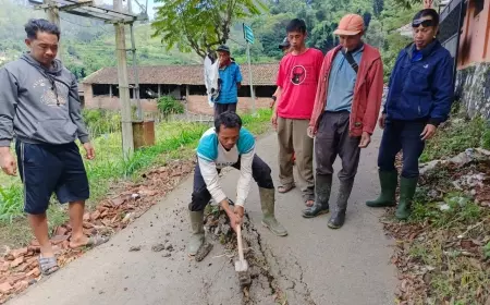 Tanah Gerak Dusun Brau Langganan Saat Musim Hujan