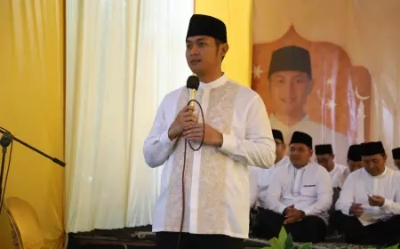 Safari Ramadan Bupati Lindra  Kunjungi Pesantren di Tuban