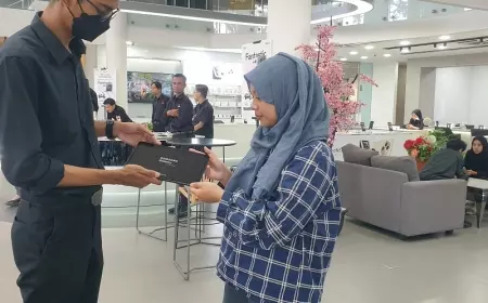 Tiga Putra Malang Bagi-Bagi Voucher dan Takjil Selama Ramadan