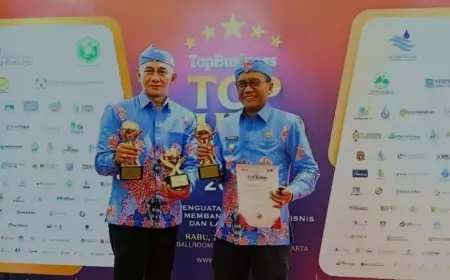 Bondowoso Raih Top BUMD Awards 2024
