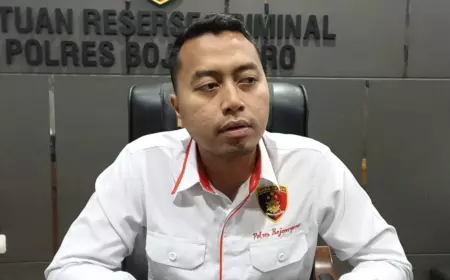 Polisi Bekuk Dua Wanita Pengedar Uang Palsu di Pasar