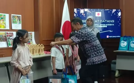 Lotus Art Course Bersama Konjen Jepang Eratkan Hubungan Kedua Negara Melalui Lomba Gambar Anak