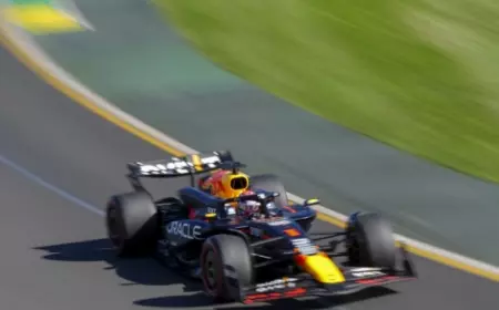 Verstappen Raih Pole Position, Hamilton Tak Lolos Kualifikasi