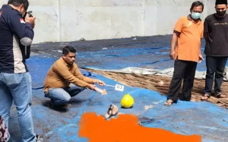 Pekerja Konstruksi Di Pabrik Gula Tjoekir Jombang Meninggal Usai Jatuh Dari Atap Gudang