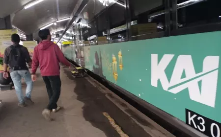 PT KAI Luncurkan Kereta Ekonomi New Generation KA Majapahit