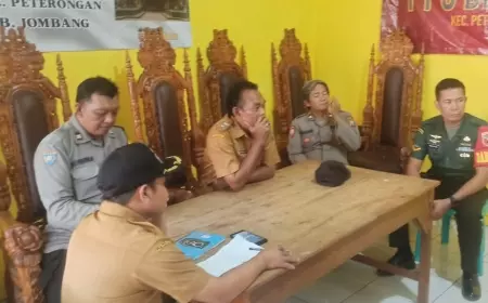 Kades Di Jombang Angkat Bicara Tanggapi Demo Emak -Emak Tuntut Uang Tabungan