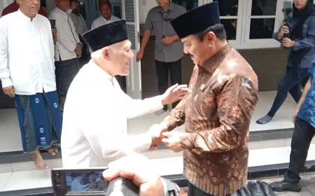 Menko Polhukam Hadi Tjahjanto Kunjungi Tebuireng Jombang