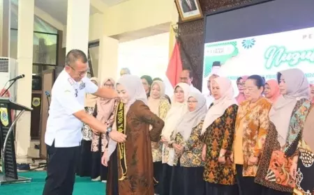 Kukuhkan Bunda dan Pokja Paud, Ini Pesan Pj Bupati Bondowoso
