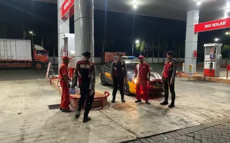 Pastikan Stok BBM Aman Jelang Lebaran, Polres Probolinggo Sidak SPBU