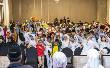200 Anak Yatim Piatu Berbagi Kebahagiaan Bareng Hotel Ciputra World Surabaya di Bulan Suci Ramadan