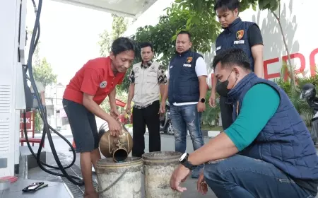 Jelang Lebaran Polres Lamongan Sidak SPBU di Seluruh Wilayah  Lamongan
