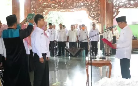 Lantik 445 PPPK, Pj Bupati Pamekasan Harap Cepat Beradaptasi dengan Pemerintah