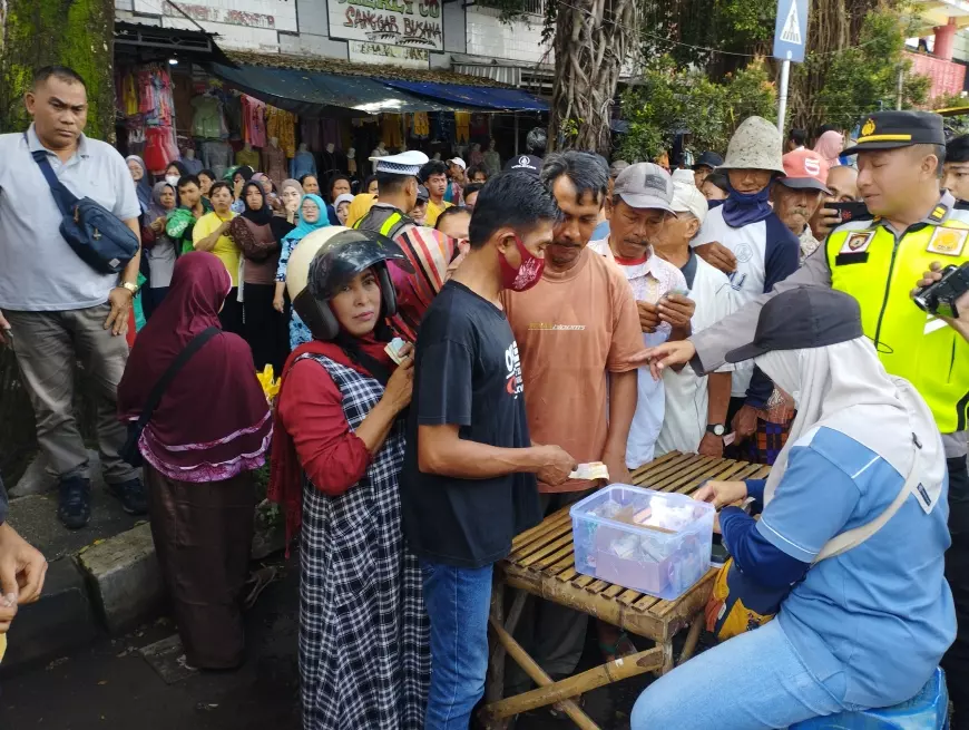 Satgas Pangan Polres Malang Gelar Operasi Pasar Murah di Kepanjen Malang