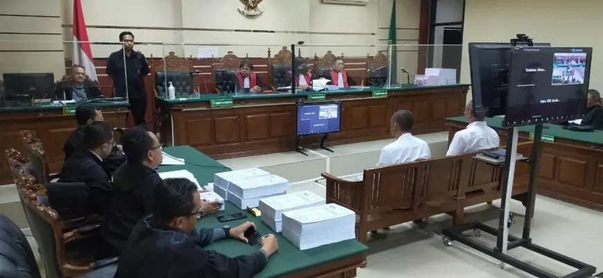 Tuntutan Jaksa KPK Atas Kasus OTT Korupsi Proyek Strategis Daerah Bondowoso