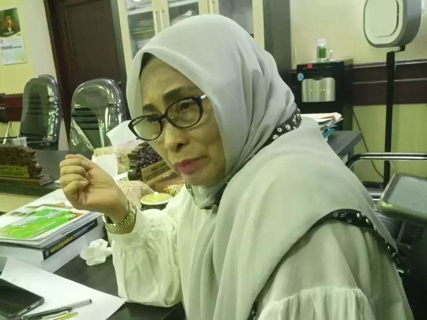 Komisi B Dorong Relokasi PKL Jalan KH Mas Mansyur Surabaya Diundur Hingga Pasca Ramadan