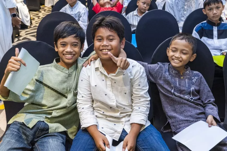 200 Anak Yatim Piatu Berbagi Kebahagiaan Bareng Hotel Ciputra World Surabaya di Bulan Suci Ramadan