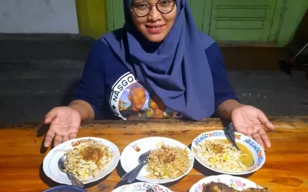 Nasi Goreng Mbah Man Kediri, Legendaris yang Masih Eksis