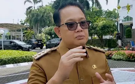 KPK Tetapkan Bupati Sidoarjo Sebagai Tersangka, Ini Tanggapan Pj Gubernur Jatim
